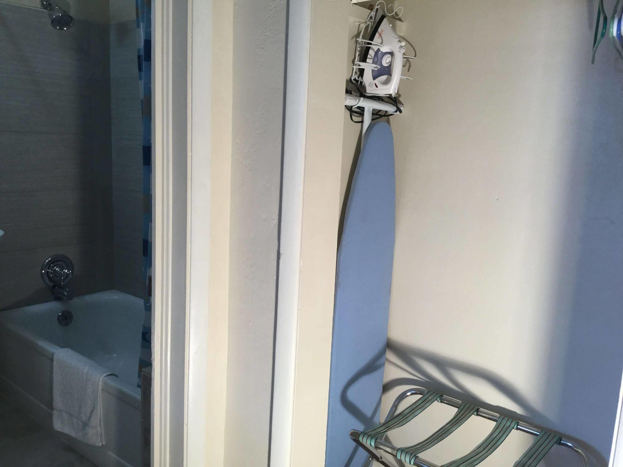 Diamond View Motel Сюзънвил Екстериор снимка